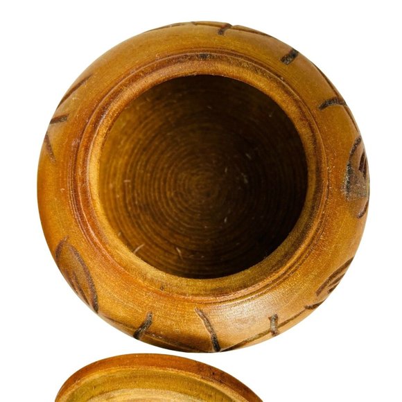 Lot 2 Vintage Carved Wooden Trinket Bowls Lids Hand Turned Arts Crafts u Primiti - Picture 8 of 8
